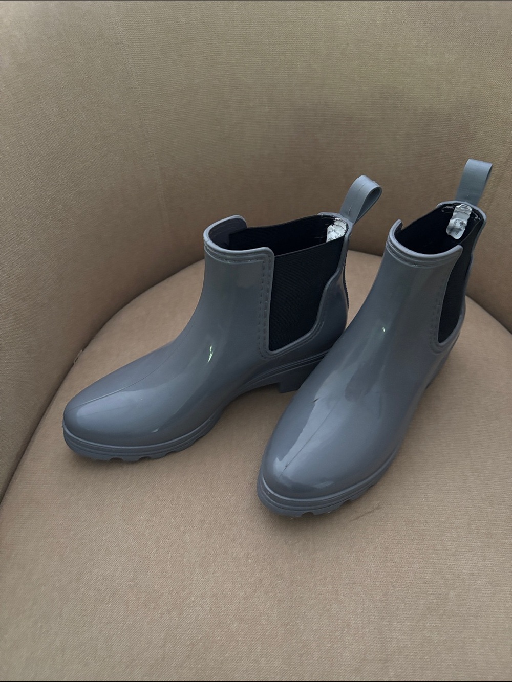 Women's Gray Chelsea Rain Booties